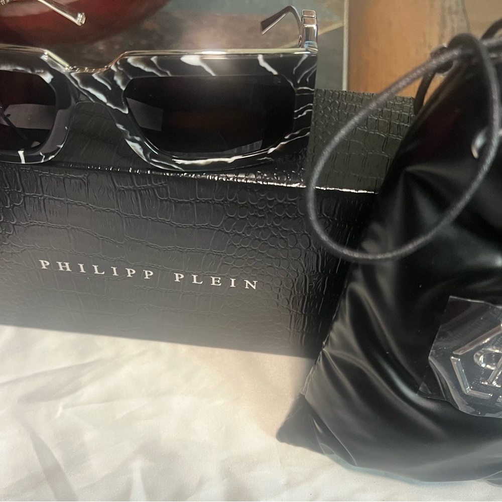 Philipp Plein Monochrome Sunglasses